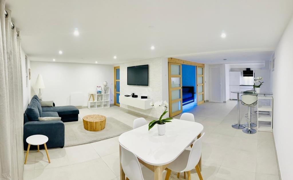 Appartement Le Leman Excénevex Esterno foto